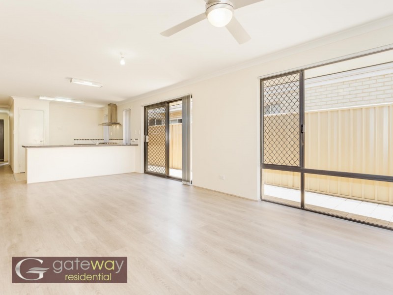 7 Willis Terrace, Hammond Park WA 6164