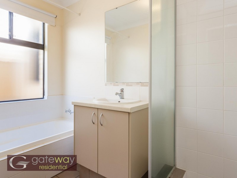 7 Willis Terrace, Hammond Park WA 6164