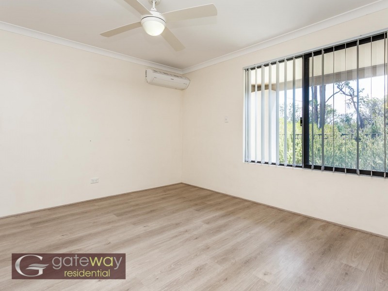 7 Willis Terrace, Hammond Park WA 6164