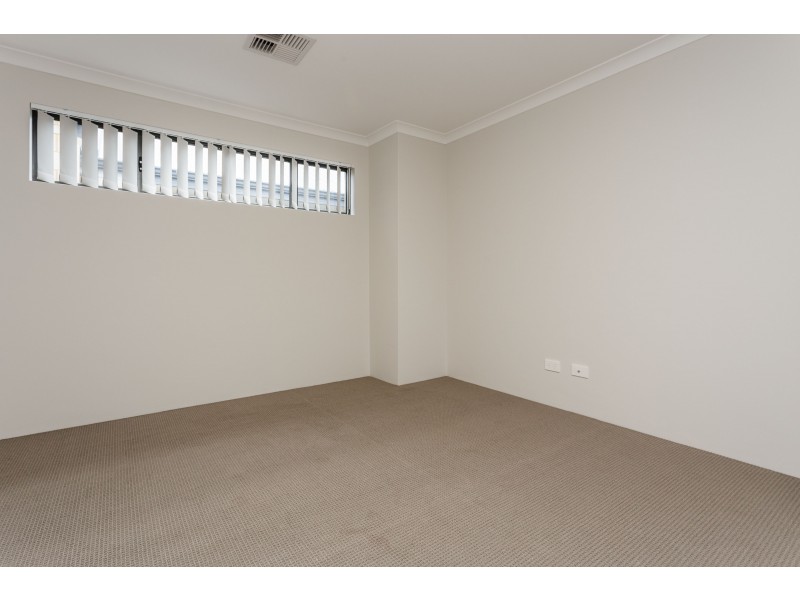 6 Burrowa Approach, Wandi WA 6167