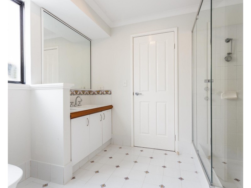 9 Albion Street, Cottesloe WA 6011