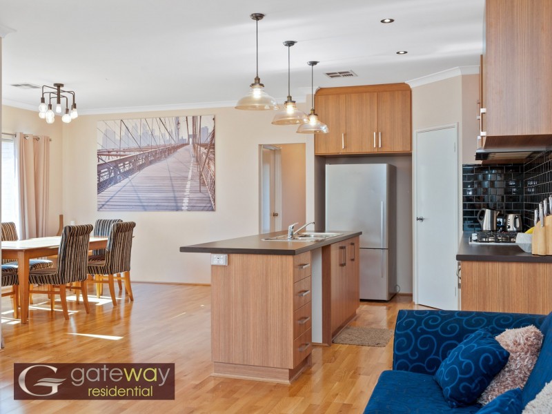 2 Firebrace Elbow, Canning Vale WA 6155