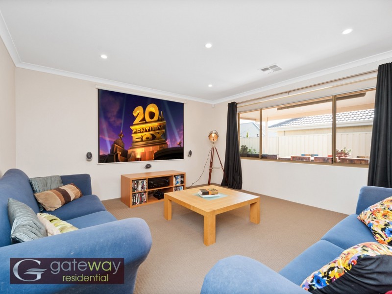 2 Firebrace Elbow, Canning Vale WA 6155