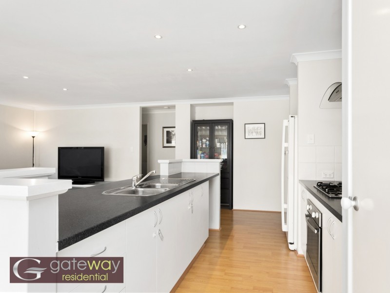 20 Kalbarri Crescent, Bertram WA 6167