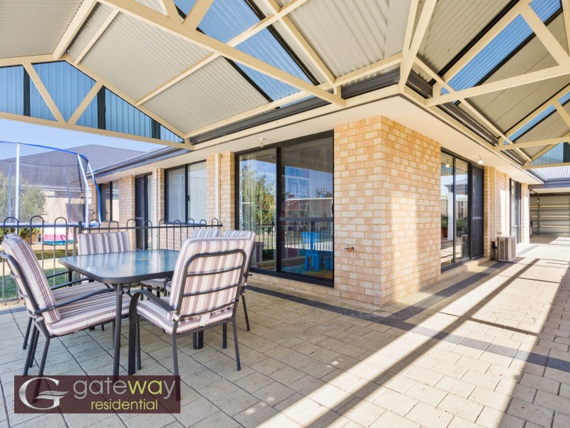 20 Kalbarri Crescent, Bertram WA 6167