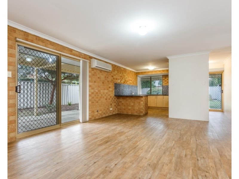 25 Firefalls Close, Huntingdale WA 6110