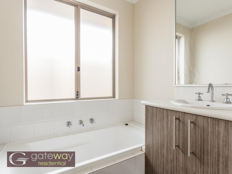 14 Minter Way, Aubin Grove WA 6164