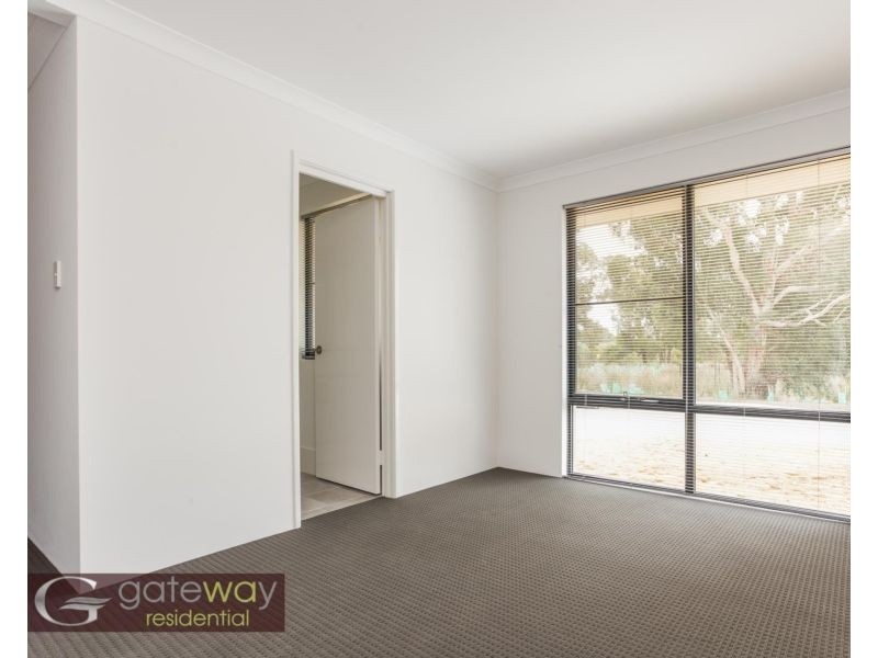 37 Marble Road, Byford WA 6122