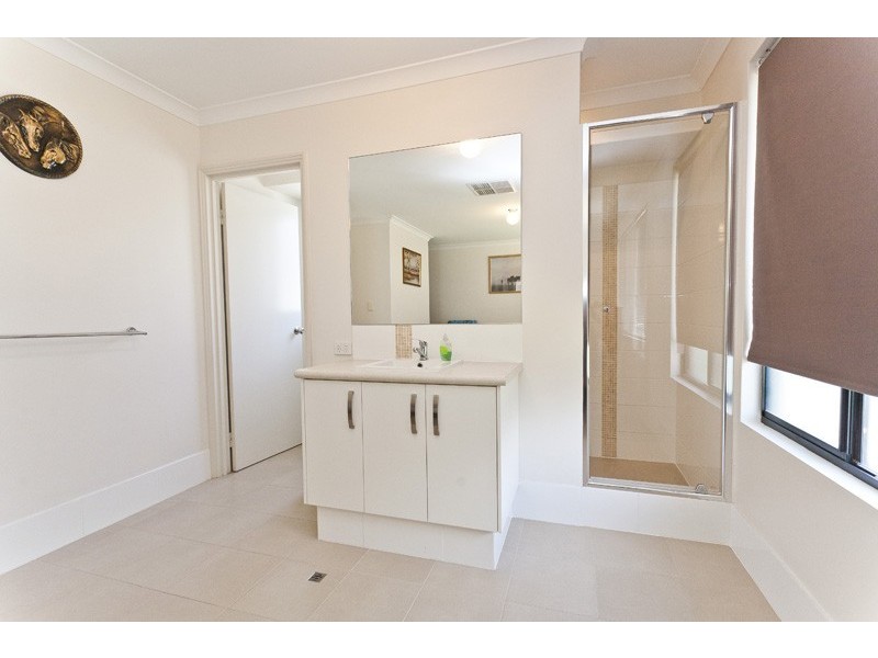 3 Viewed Green, Byford WA 6122