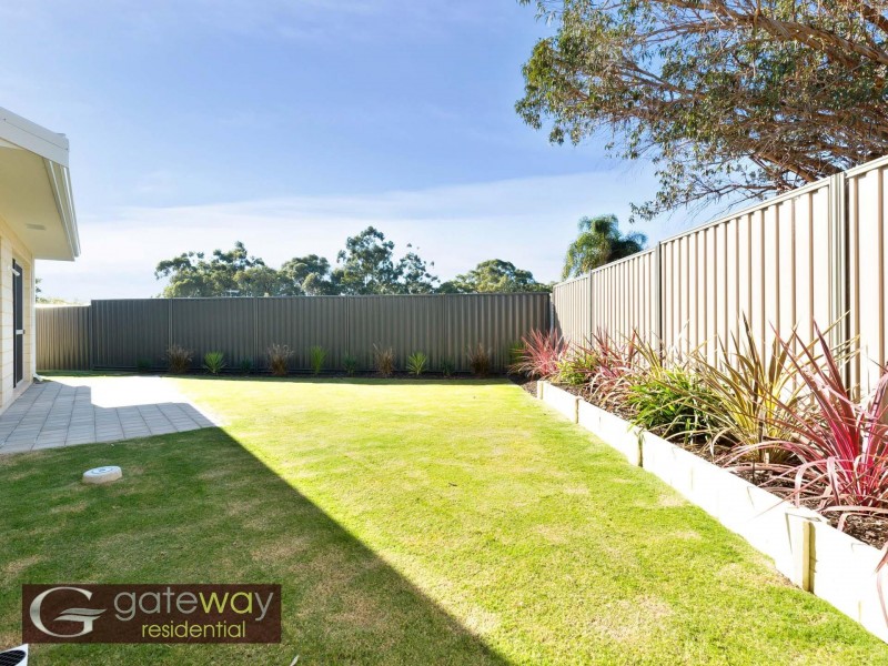 10 Reilly Court, Leeming WA 6149