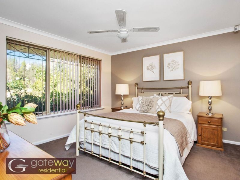 36 Glen Iris Drive, Jandakot WA 6164