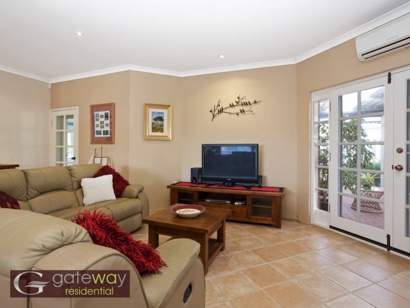 12 Paganoni View, Beeliar WA 6164