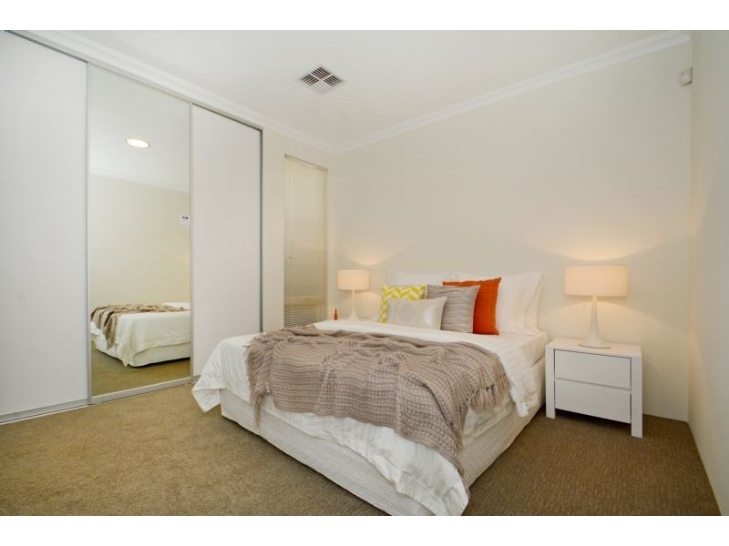 5/18 Whinhill Loop, Baldivis WA 6171