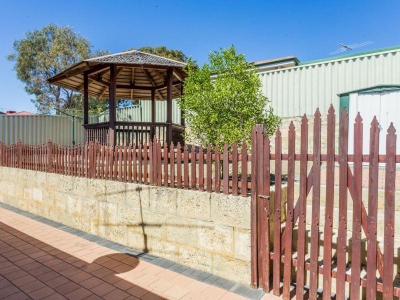 16 Suntree Mews, Beeliar WA 6164