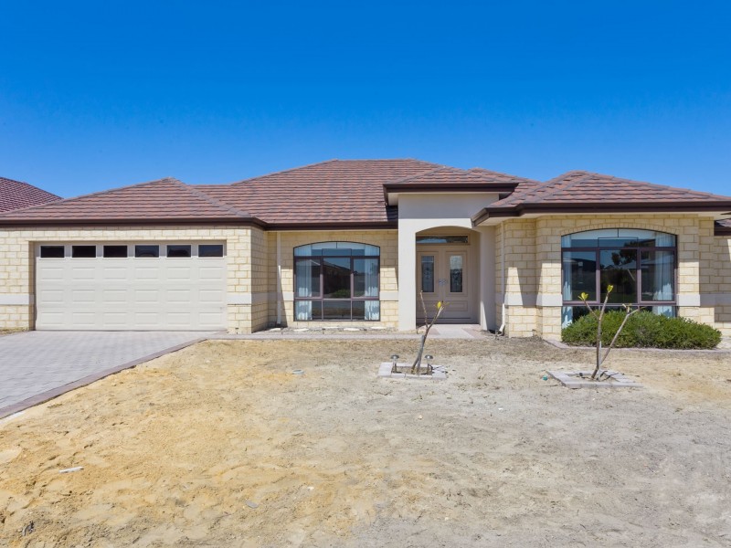 13 Mystic Elbow, Atwell WA 6164