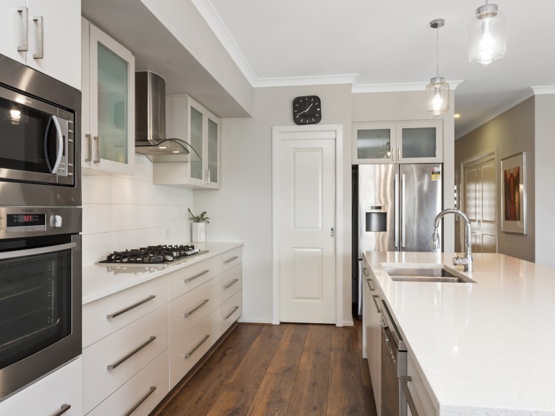 4 Ponderosa Road, Aubin Grove WA 6164