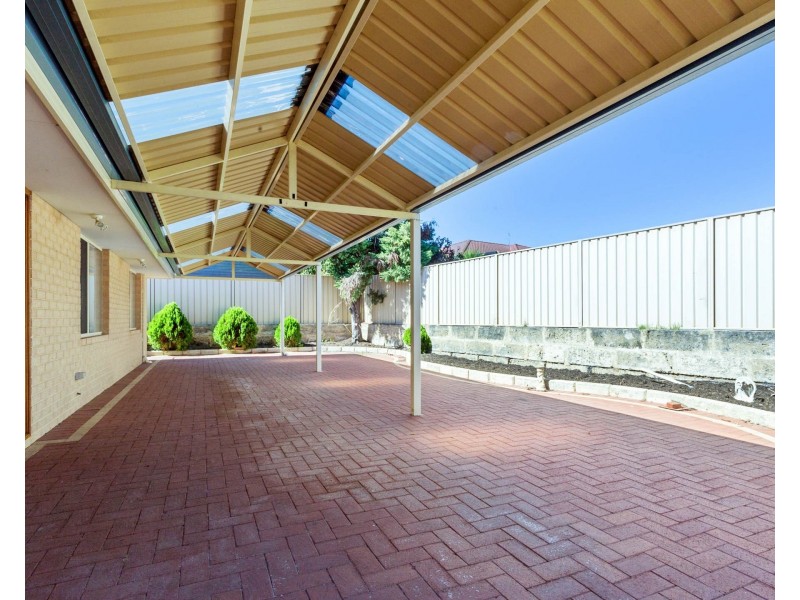 11 Lodge Court, Cockburn Central WA 6164