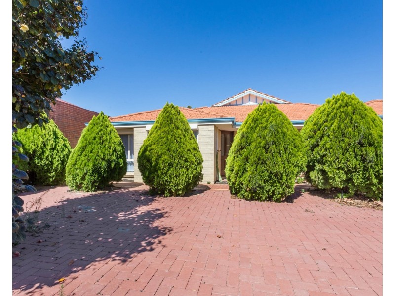 11 Lodge Court, Cockburn Central WA 6164