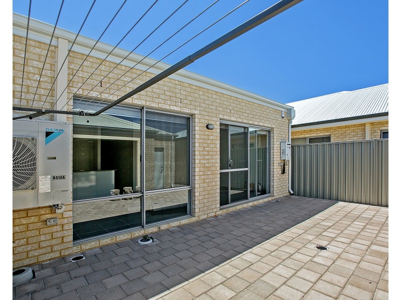 5 Geikie Glade, Wandi WA 6167