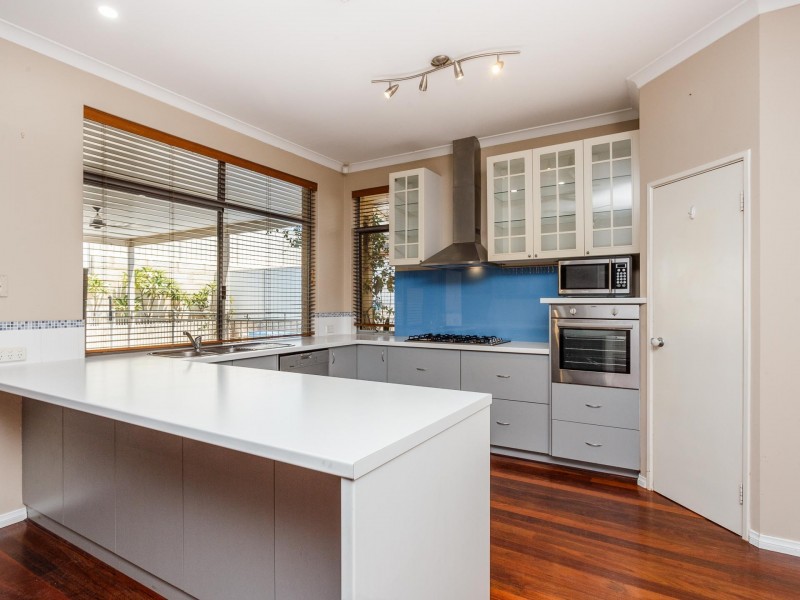 19 Twilight Mews, Aubin Grove WA 6164