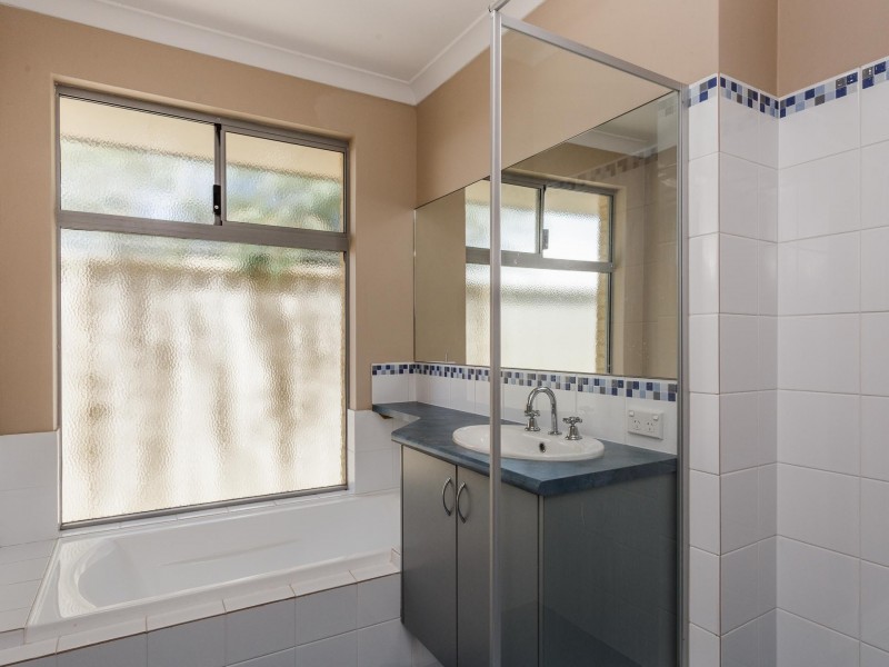 19 Twilight Mews, Aubin Grove WA 6164