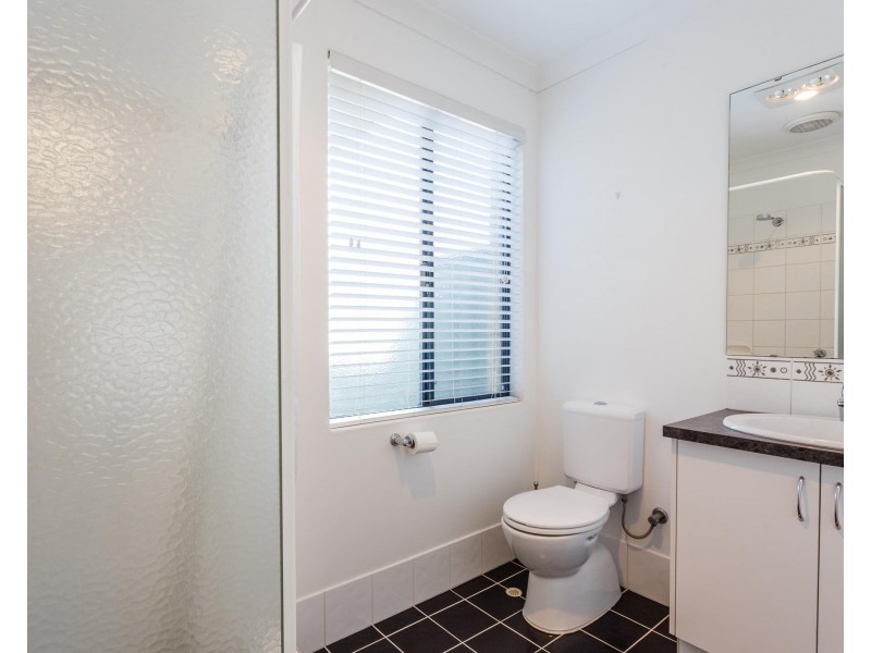 109 BEENYUP RD, Atwell WA 6164