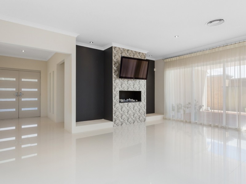 12 Brindabella Avenue, Aubin Grove WA 6164