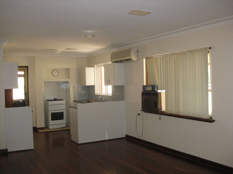 48b Armstrong Road, Wilson WA 6107