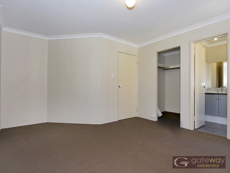 21 Jonquil Loop, Seville Grove WA 6112