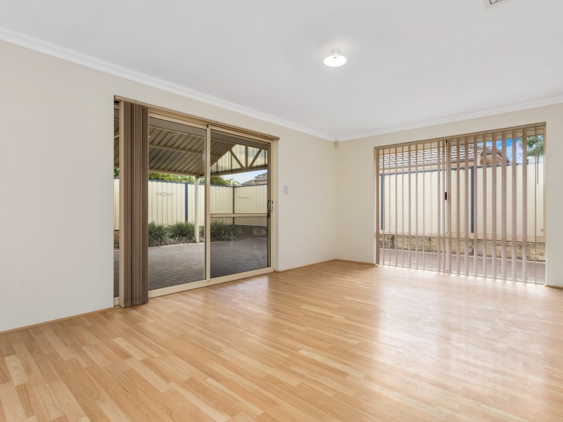 13 Columbus Loop, Success WA 6164