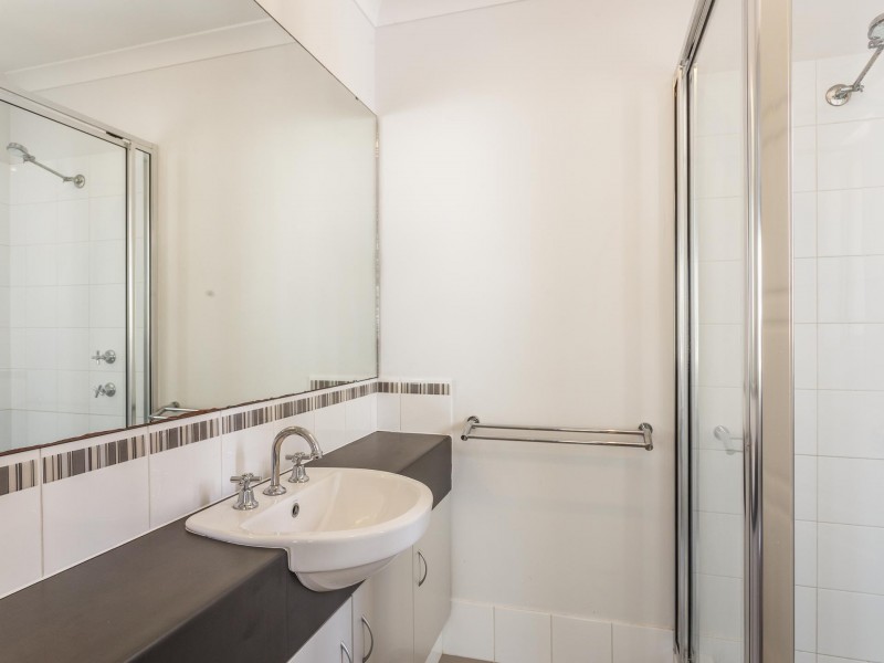 5/12 Peppermint Gardens, Aubin Grove WA 6164