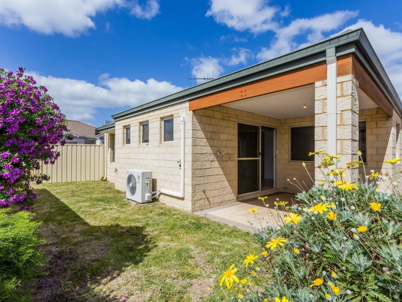 5/12 Peppermint Gardens, Aubin Grove WA 6164