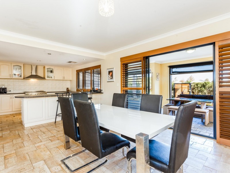 7 Babylon Lane, Aubin Grove WA 6164