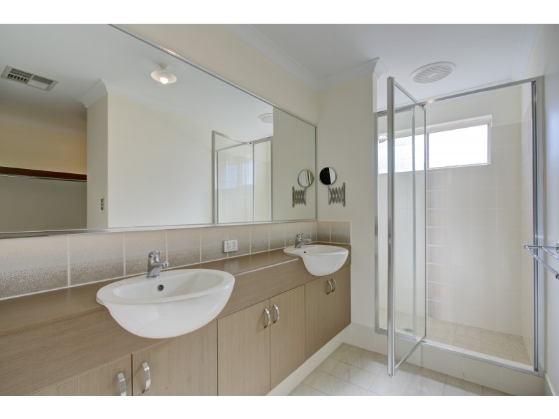 31 Mirima Way, Wandi WA 6167