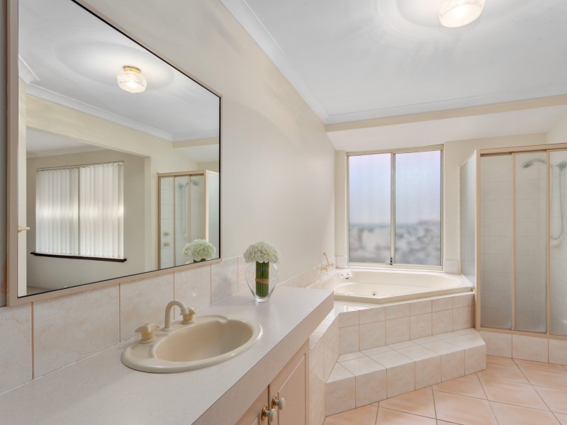 141 Glen Iris Drive, Jandakot WA 6164