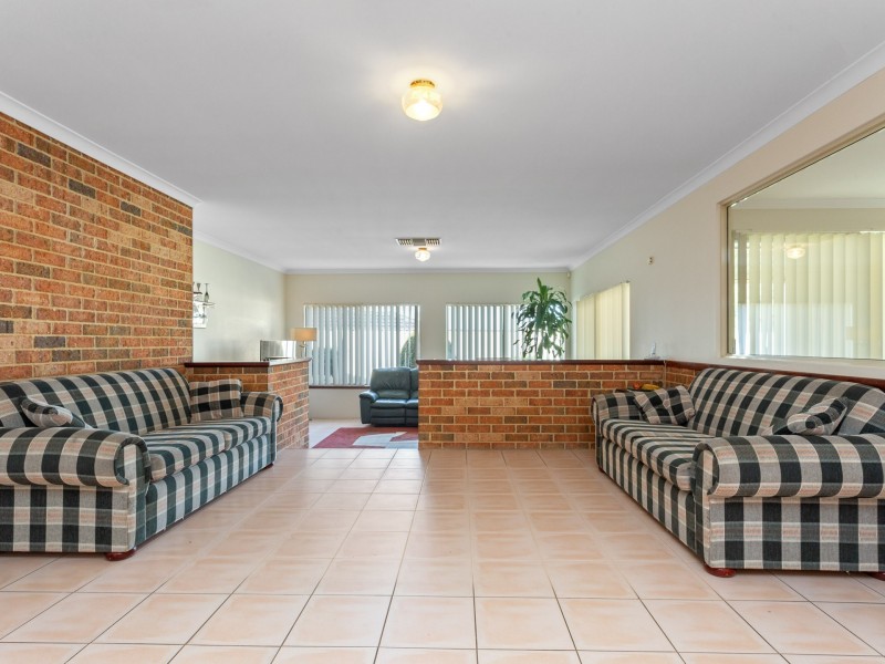 141 Glen Iris Drive, Jandakot WA 6164