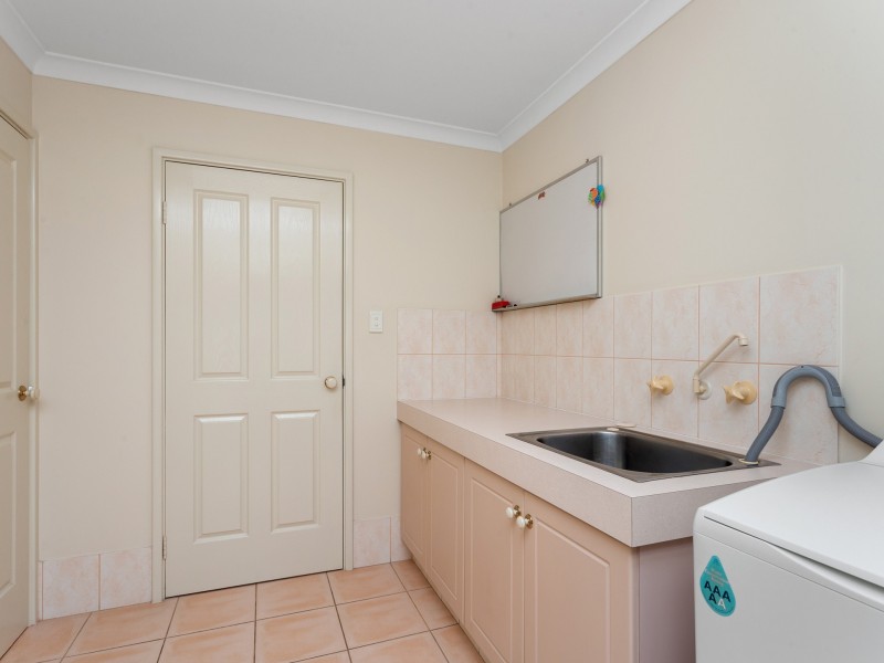 141 Glen Iris Drive, Jandakot WA 6164