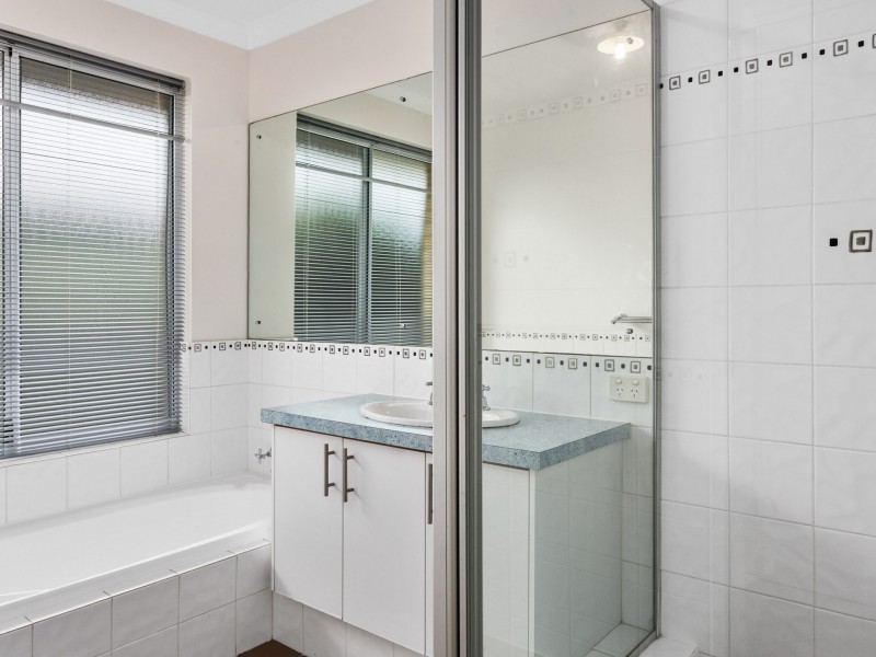 6 Cape Le Grand Avenue, Aubin Grove WA 6164