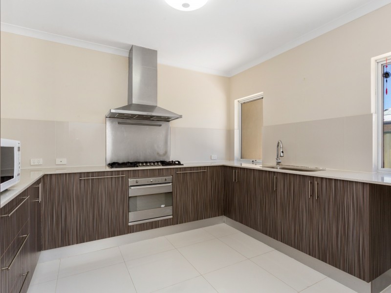 12 Brindabella Avenue, Aubin Grove WA 6164