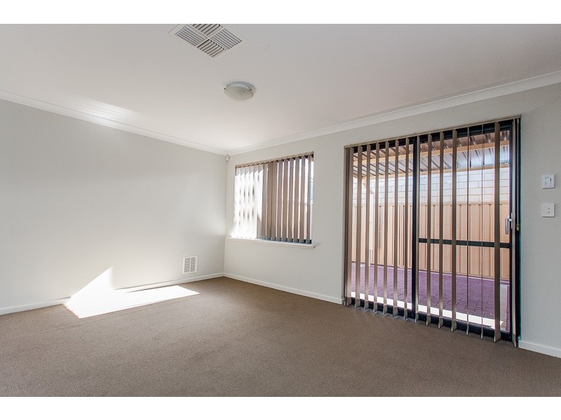 1B Acapulco Way, Southern River WA 6110