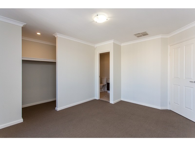 1B Acapulco Way, Southern River WA 6110