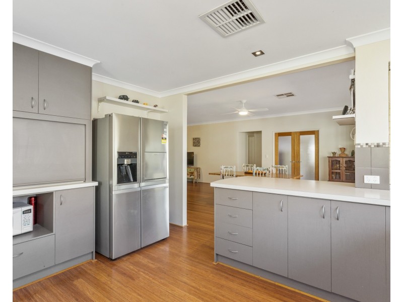 73 Cape Le Grand Avenue, Aubin Grove WA 6164