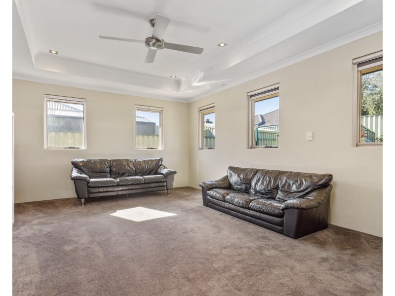 73 Cape Le Grand Avenue, Aubin Grove WA 6164