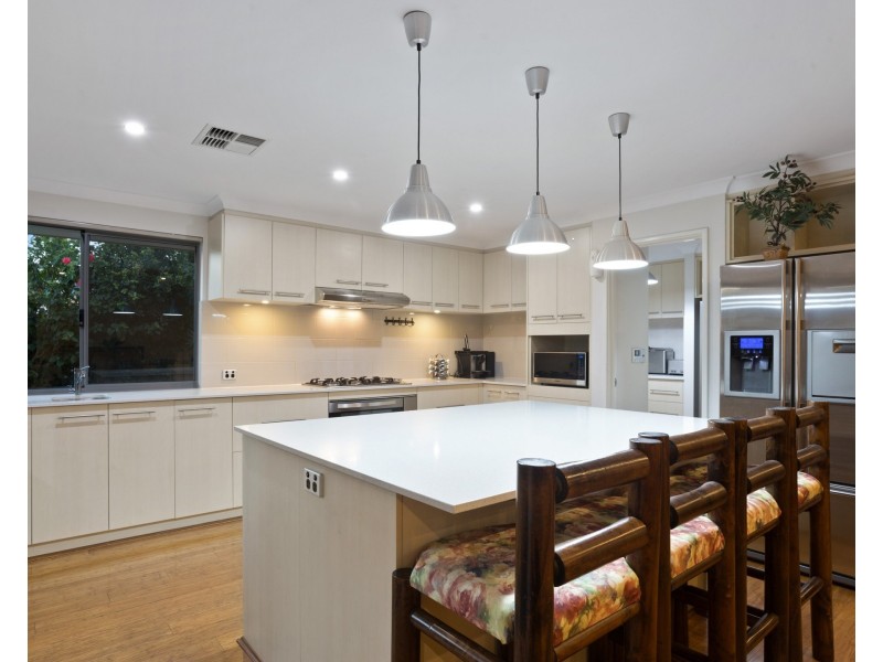 284 Lyon Road, Aubin Grove WA 6164