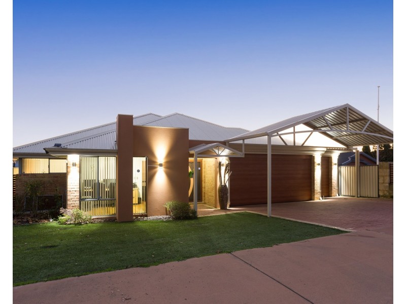 284 Lyon Road, Aubin Grove WA 6164