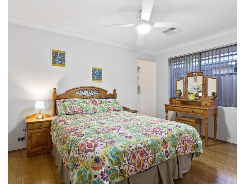 284 Lyon Road, Aubin Grove WA 6164