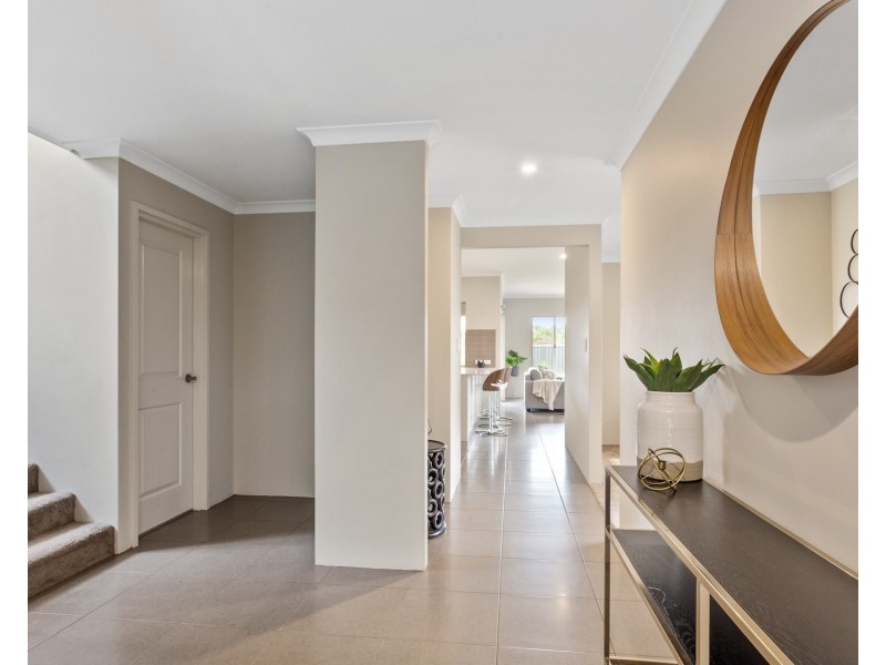 10 Reilly Court, Leeming WA 6149