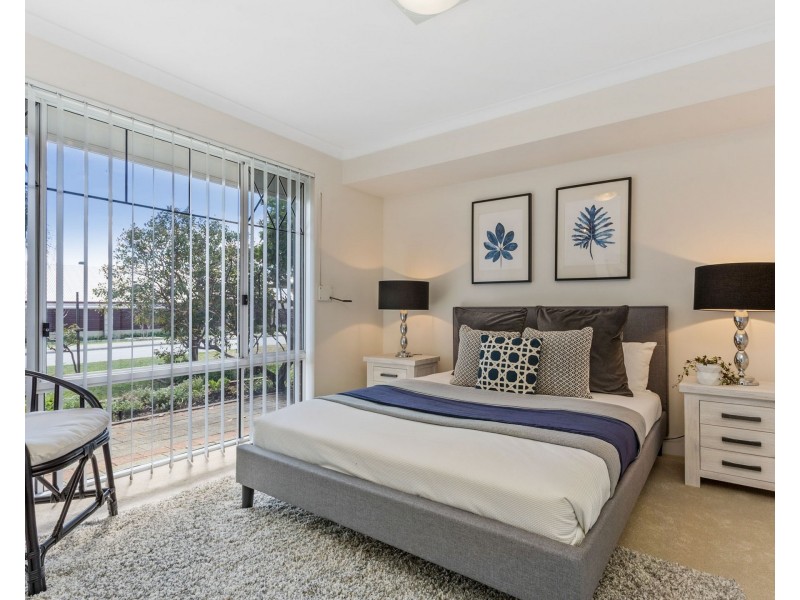 21 Wilkes Street, Hamilton Hill WA 6163