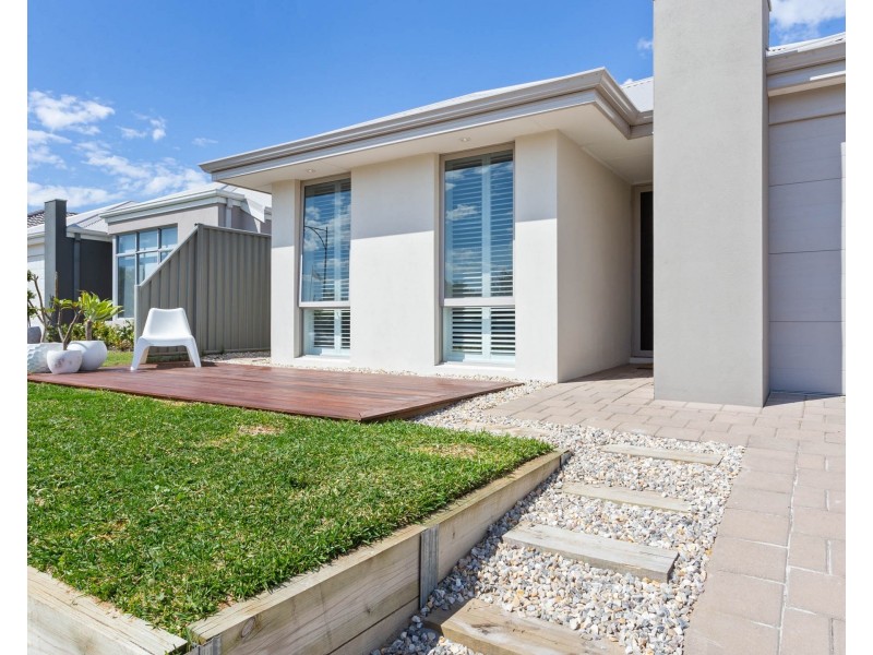 73 Litchfield Circle, Wandi WA 6167