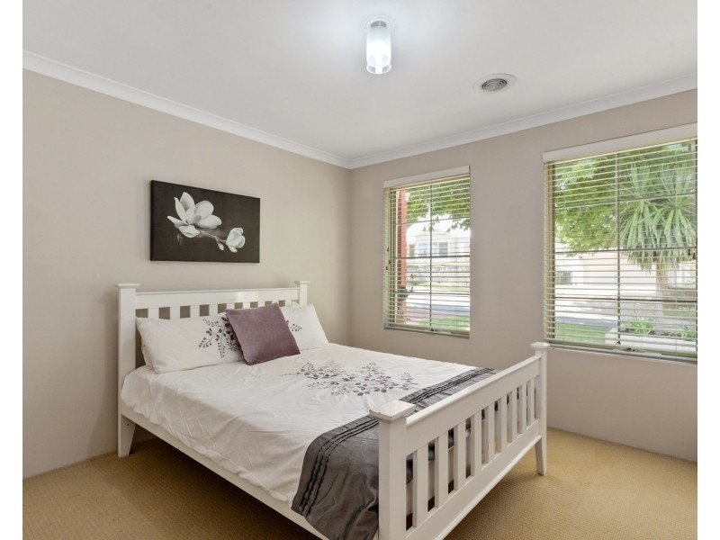 143 Glen Iris Drive, Jandakot WA 6164